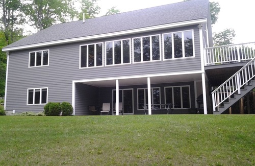 Franklin House | Elegant, spacious 5 bedroom home on Molasses Pond