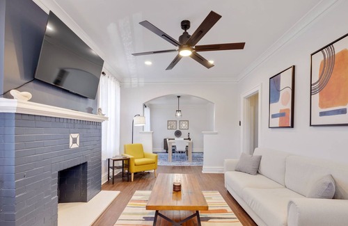 St. Louis House | Elegant, Spacious, Modern. Extended stays welcome