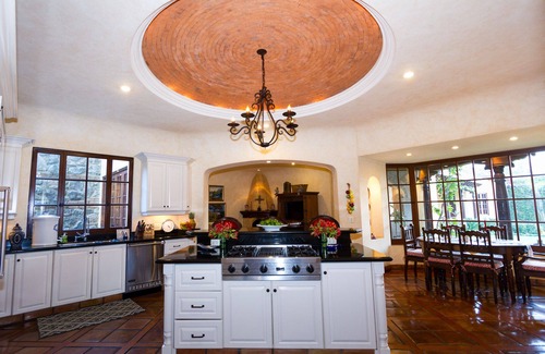 Antigua Guatemala House | Elegant, Sprawling Estate with Pool in Exclusive Location