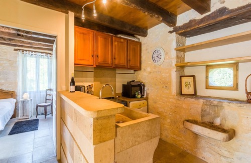 Themines House | Elegant Stay in Thémines