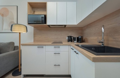 Krzyki Apartment | Elegant Studio | Management | Wroclaw