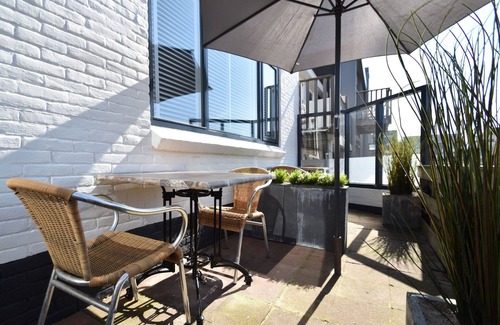 Bergen aan Zee Apartment | Elegant studio close to the beach
