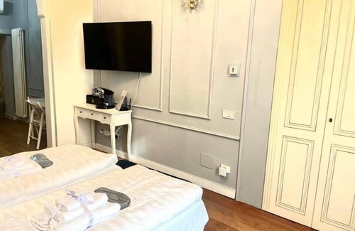 Lavis Apartment | Elegant Suite in the Historic Heart of Lavis - Palace of 1472