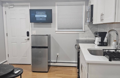 Inwood House | Elegant Suite near JFK Airport