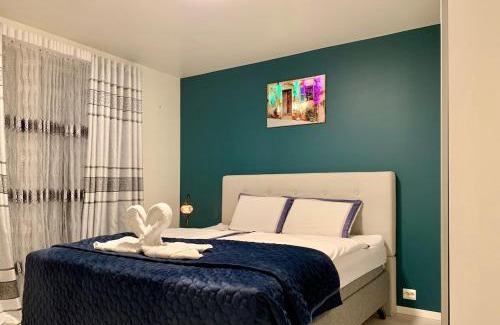 Alesund Apartment | Elegant Townhouse, Breathtaking Views and Free Parking