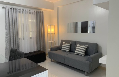 Davao Condo | Elegant, urban condo living, surrounded by pine trees in the heart of Davao City