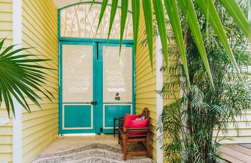 Downtown Condo | Elegant vacationing at the Antigua suite Family and pet friendly