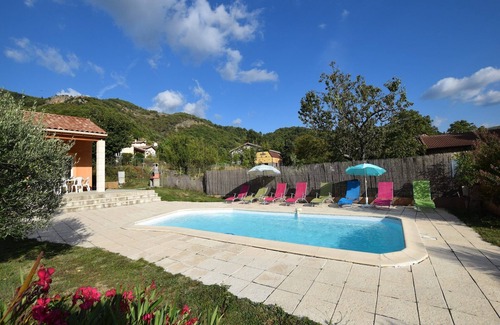 Thueyts Villa | Elegant Villa Retreat in Thueyts