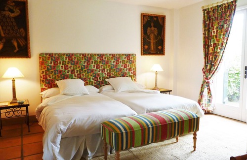Arcangues Ski Chalet | Elegant villa with magnificent garden and views