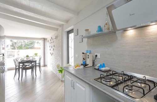 Trappeto House | Elegant Villa with Pool