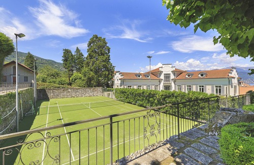 Stresa Villa | Elegant villa with pool & tennis just next to the town center! - Villa Virginia