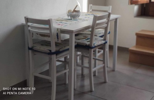 Oristano Historic Centre Apartment | Elegant, well-kept 6-floor apartment