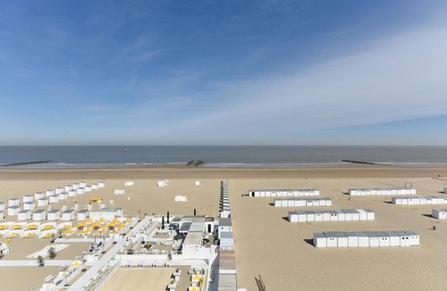 Het Zoute Apartment | Elegant Zoute Seaside Stay