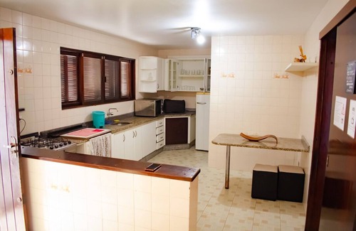 Guaratuba House | Elegante casa c piscina -Balneário dos Coroados/PR