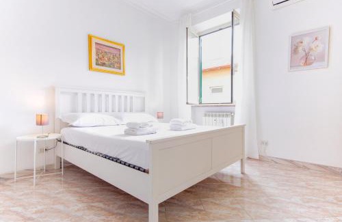 Monti Apartment | Elegantis Labicana Apartment - Few steps from the Colosseum