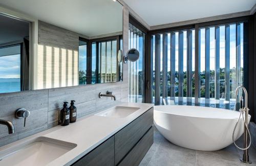 Castor Bay House | Elements of Castor Bay