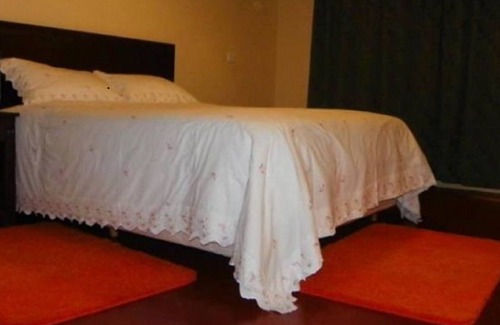 Ngelani House | Elena Lodge