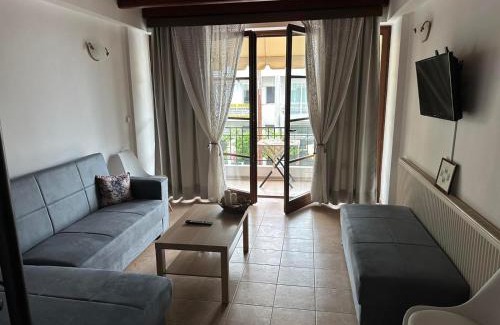Kamena Vourla Apartment | Elena maisonette by the sea (2)