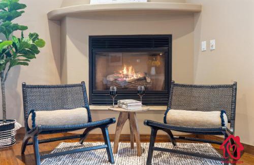 North Albuquerque Acres House | Elena's Sandia Sanctuary - An Irvie Home