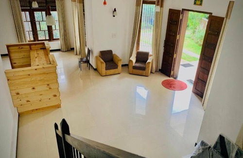 Pinnawala Hotel | Elepath Lodge - Pinnawala