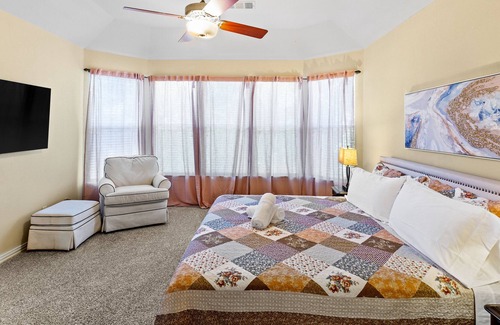 Allen House | Elevate Your Stay in This Fully Functional Home!