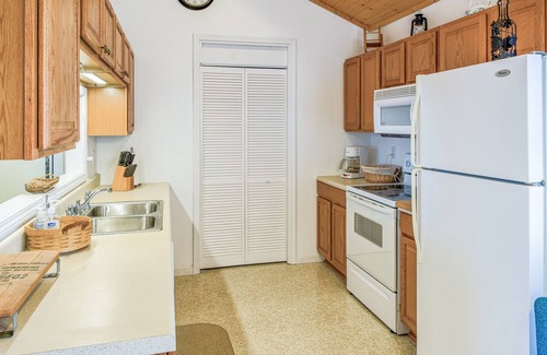 Cullowhee Cabin | Elevated mountain-view cabin with private hot tub, 2 decks, firepit, & grill