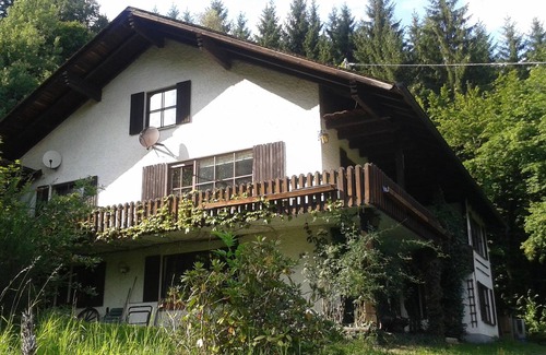Wilhelmsthal House | Eleven True Elves. Haus in Forest.