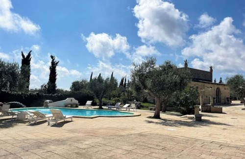 Diso House | Eliados Farmhouse - (4)Bungalow with pool and common areas, nestled among olive trees!