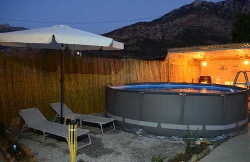 Avdou Cottage | Elias & Maro's house