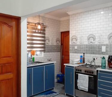 Mare Anglaise House | Elilia's Haven