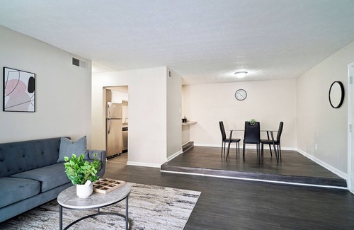 College Park Apartment | Elite at Cityview 19a I Spacious 2Bed 1.5 Bath