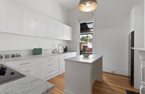 Launceston CBD House | Elizabeth Elegence: A Dreamy Federation Cottage