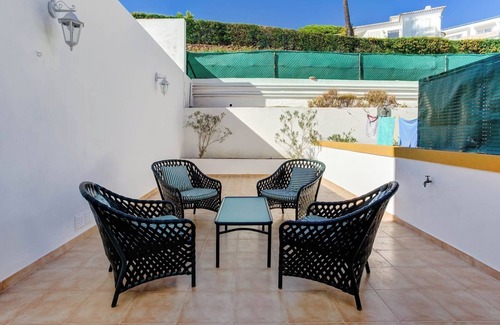 Carvoeiro Apartment | Elizabeth Modern Apartment in the Heart of the City