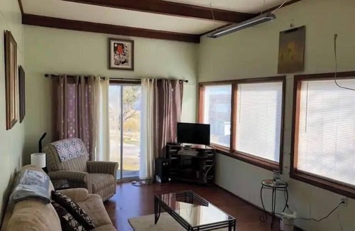 Elizabethtown House | Elizabethtown Ohio River/Shawnee National Forest