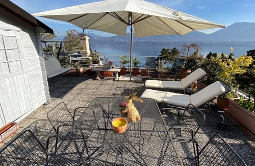 Gonte Apartment | Elizaveta apartment with lake view and terrace