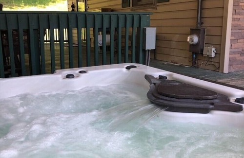 Weedville House | Elk from the Hot Tub - Bugle Inn