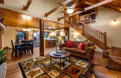 Maggie Valley Cabin | Elk Meadow Lodge ~ New Cabin by Willow Tree Cabins