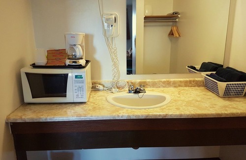 Elk Point Hotel | Elk Point Motel & RV Park