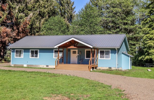 Forks House | Elk Prairie Retreat near Rialto Beach by OCR