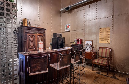 Elkader House | Elkader Jailhouse Inn (Entire Inn)