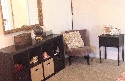 Elko House | Elko Home Away From Home (Private Bedroom and Ensuite Bathroom)