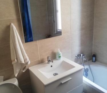 Ciurea Apartment | Ella Doo Apartament - 15 min de Palas