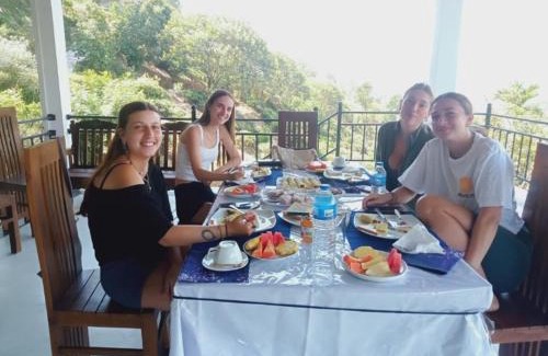 Ella Bed & Breakfast | Ella Tea House Garden