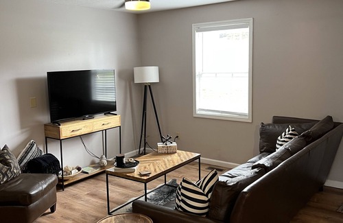 Brevard Apartment | *Ella’s Chalet* Is tucked away in Brevard NC, also known as “Land of waterfalls”