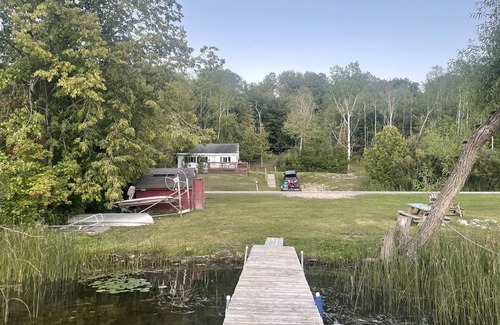Ellsworth House | Ellsworth Lake Time Getaway