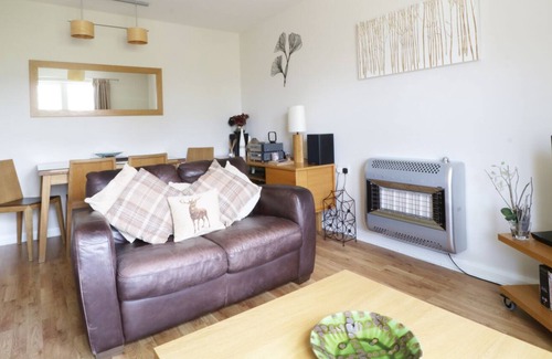 Keswick Cabin | ELM COURT, family friendly in Keswick