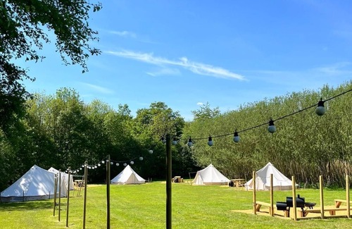 Cutnall Green Apartment | Elmbridge Farm Ash Bell Tent