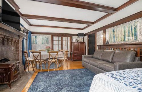 Upper Telegraph House | Elmwood House Berkeley