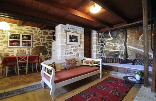Elounda Villa | Elounda Art Traditional Suites - Cactus Suite- Overviewing spectacular Elounda