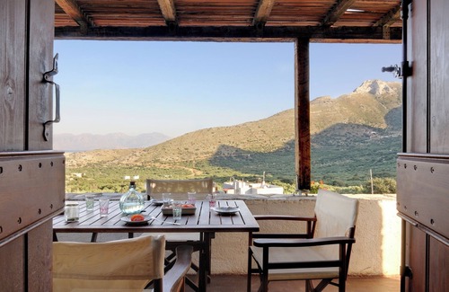 Elounda Villa | Elounda Art Traditional Suites- Jasmin Suite- Overviewing Elounda